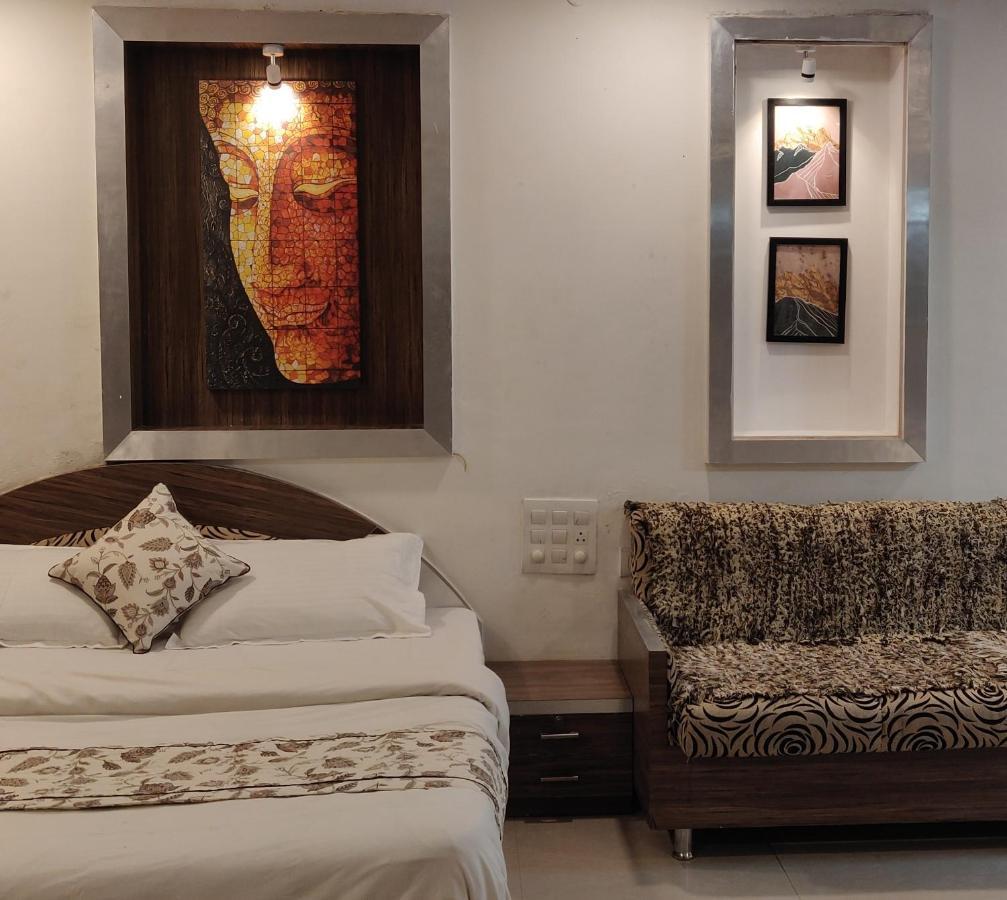 The Peach Tree Rooms 卜山 外观 照片